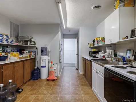 337 Fairview Avenue Hudson NY 12534