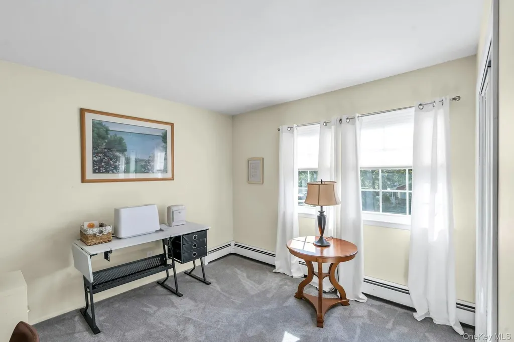 177 N Bicycle Path Selden NY 11784