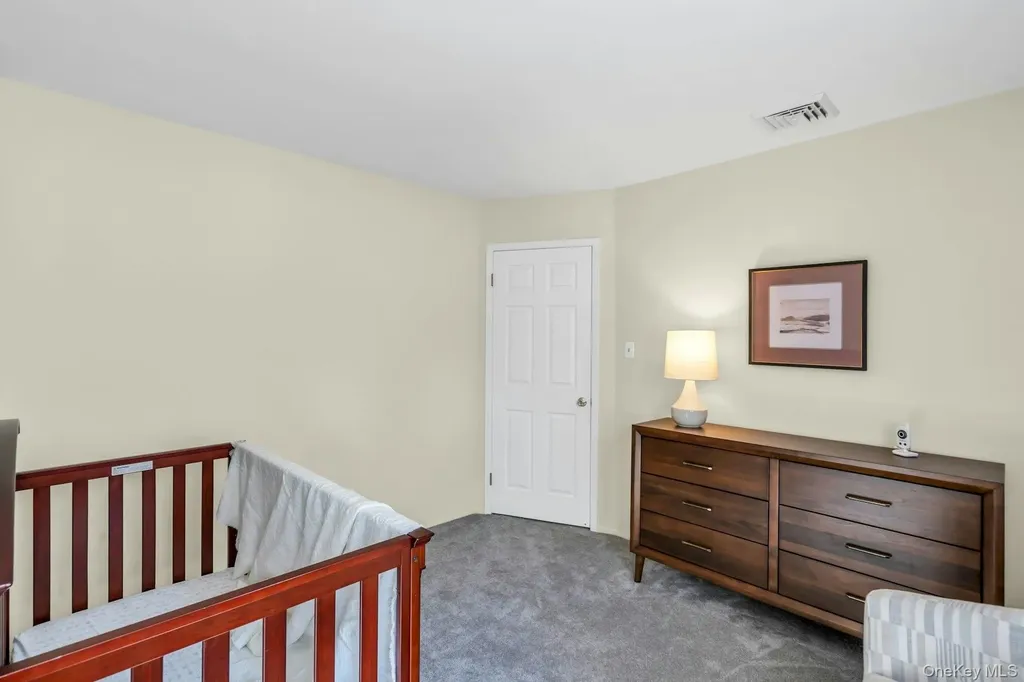 177 N Bicycle Path Selden NY 11784