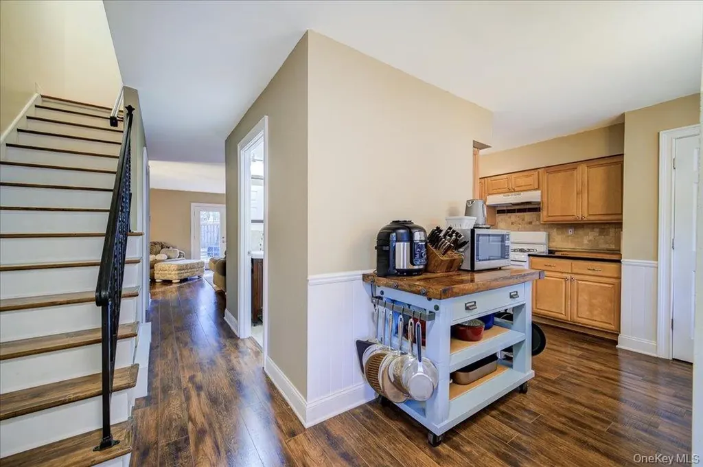 8 Park Row Middletown NY 10941