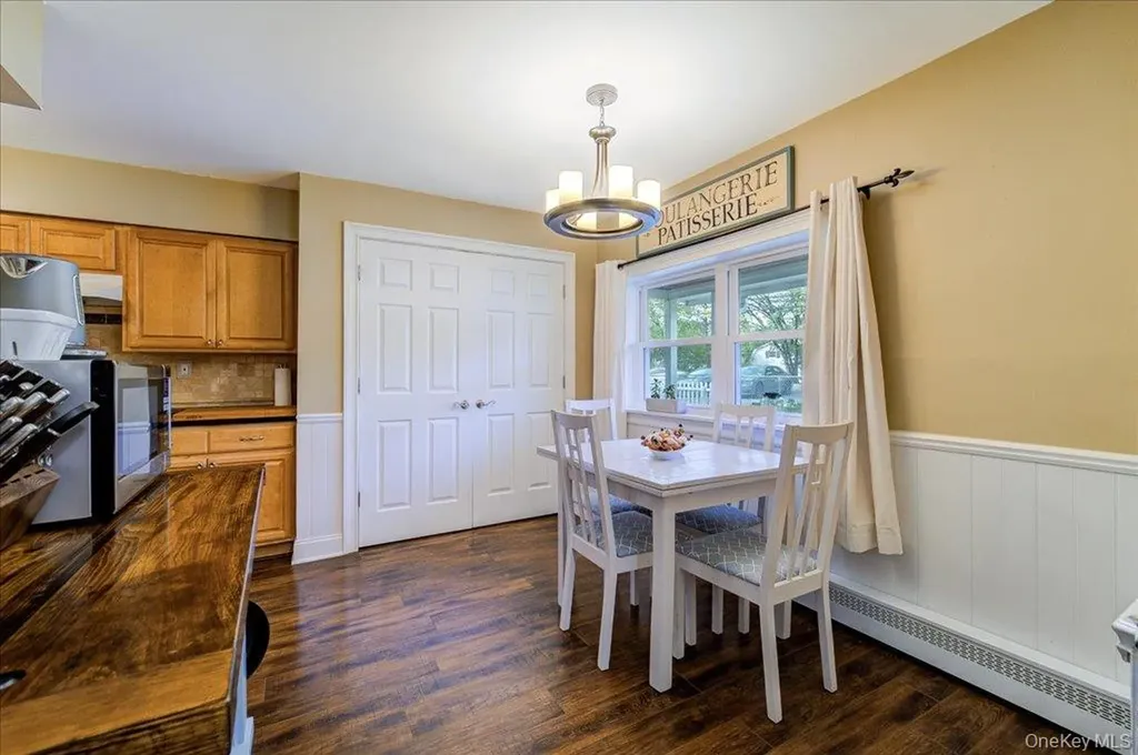 8 Park Row Middletown NY 10941