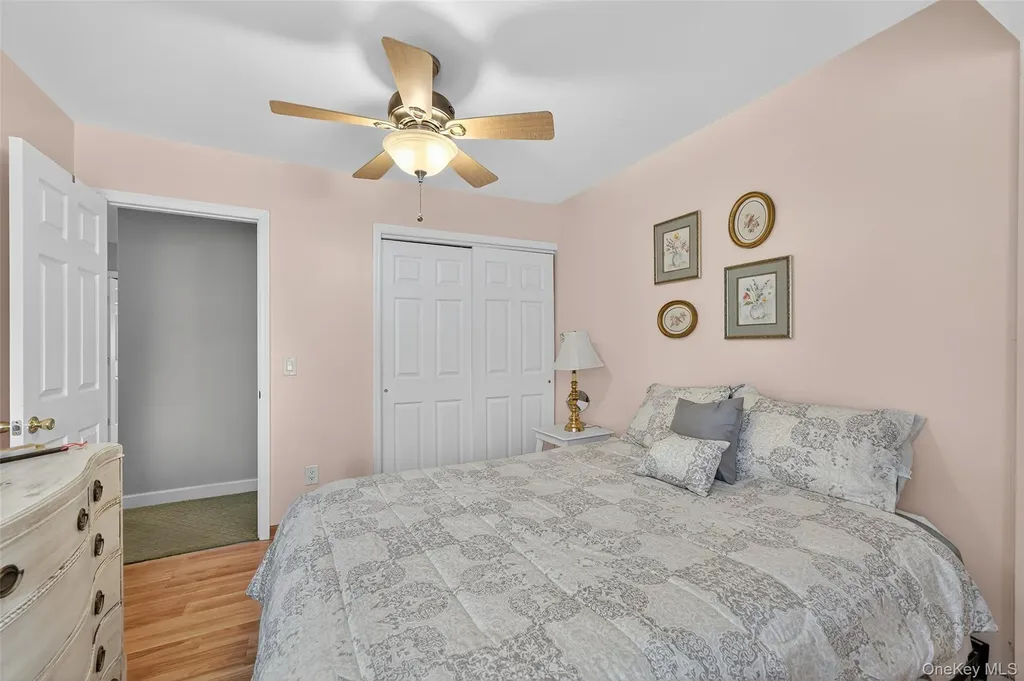 29 Red Barn Lane Middletown NY 10940