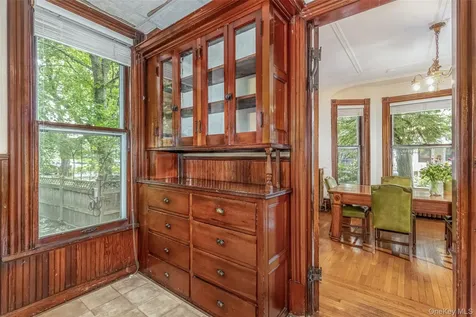 50 Spring Street Kingston NY 12401