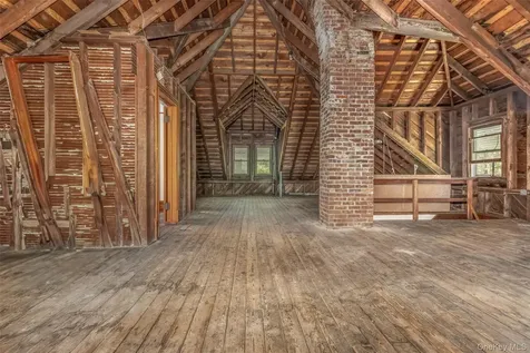 50 Spring Street Kingston NY 12401