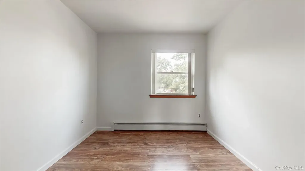 3268 Jackson Avenue Wantagh NY 11793