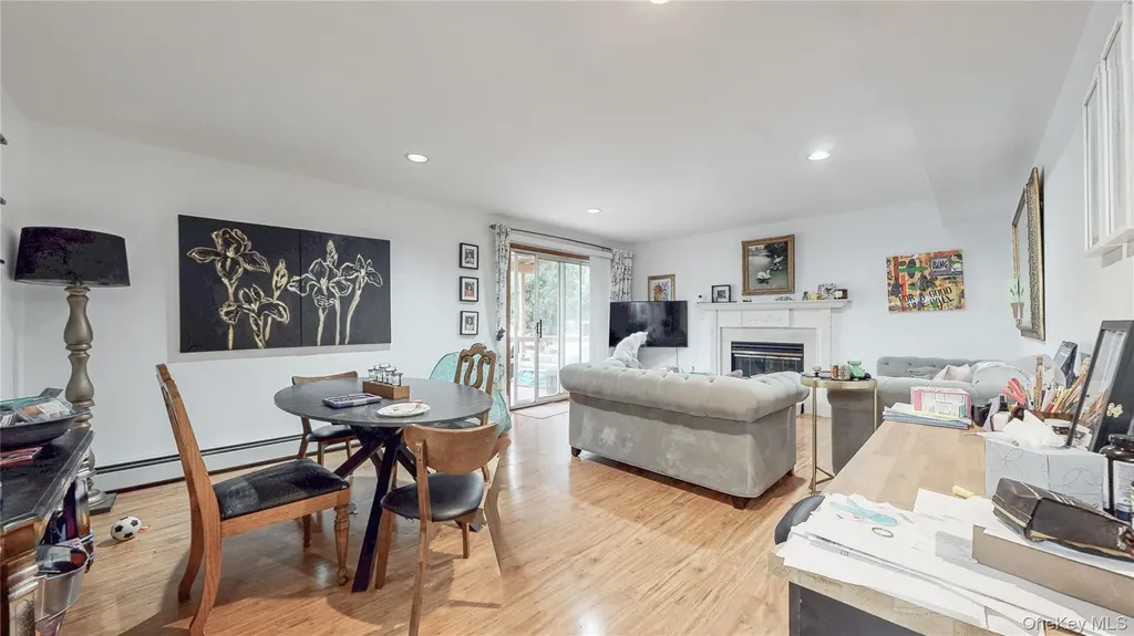 3268 Jackson Avenue Wantagh NY 11793