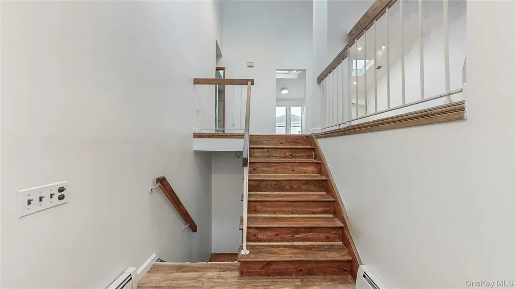 3268 Jackson Avenue Wantagh NY 11793