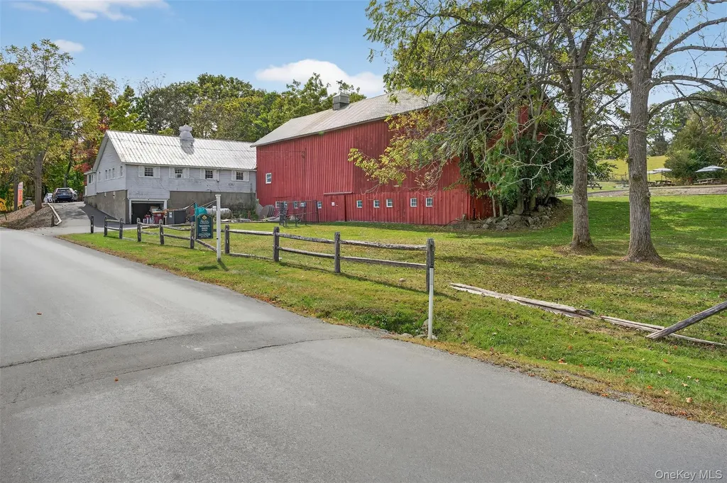 65 Four Corners Road Warwick NY 10990