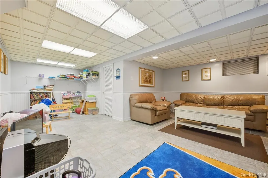 3405 Lufberry Avenue Wantagh NY 11793