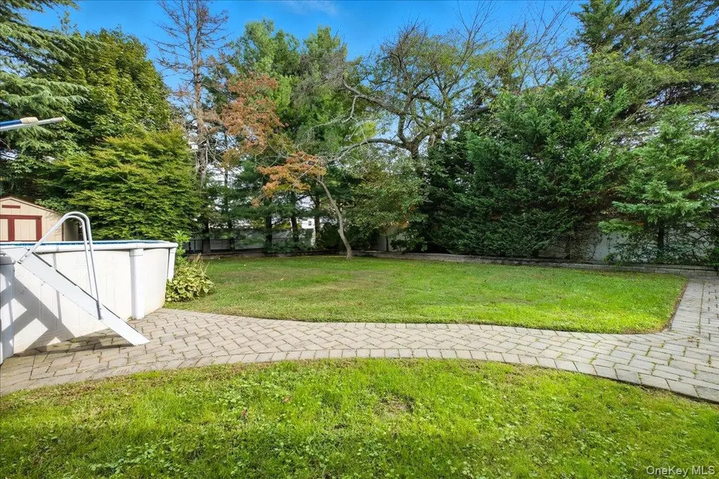 3405 Lufberry Avenue Wantagh NY 11793