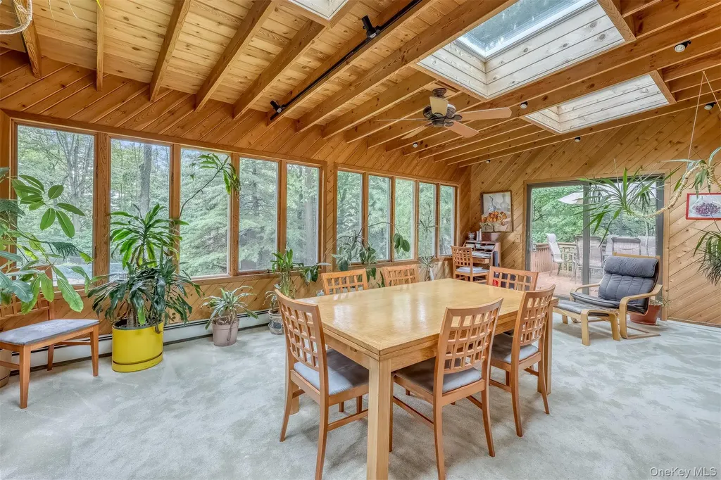 19 Mary Beth Drive Suffern NY 10901