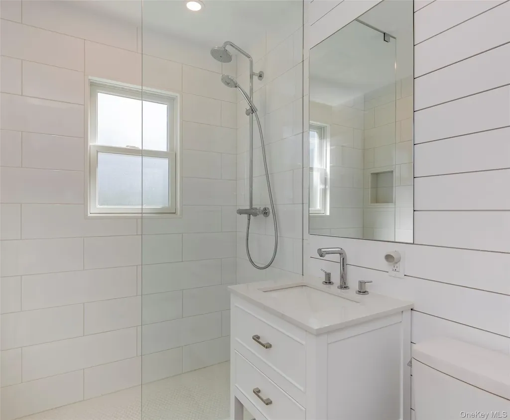 275 Maier Southold NY 11971
