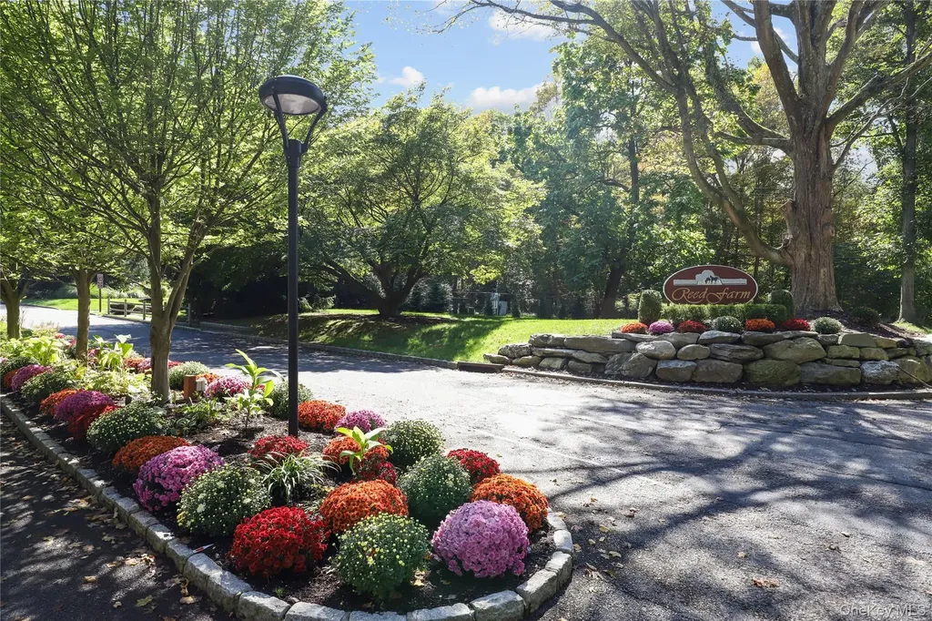 802 Orchard Hill Lane Brewster NY 10509