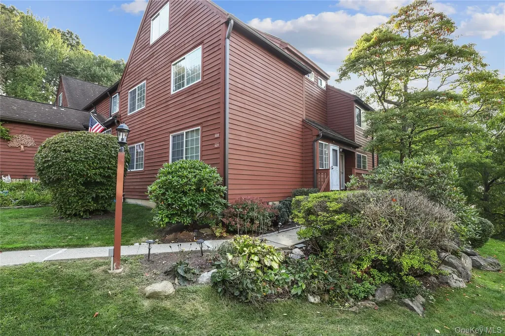 802 Orchard Hill Lane Brewster NY 10509