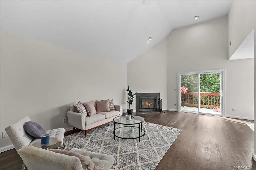 802 Orchard Hill Lane Brewster NY 10509