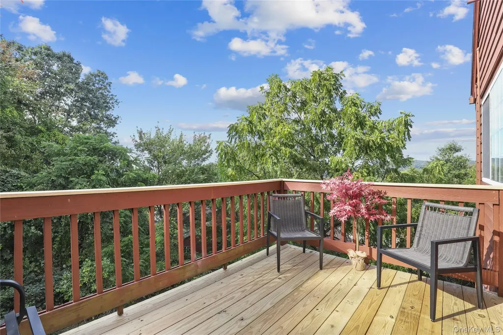 802 Orchard Hill Lane Brewster NY 10509