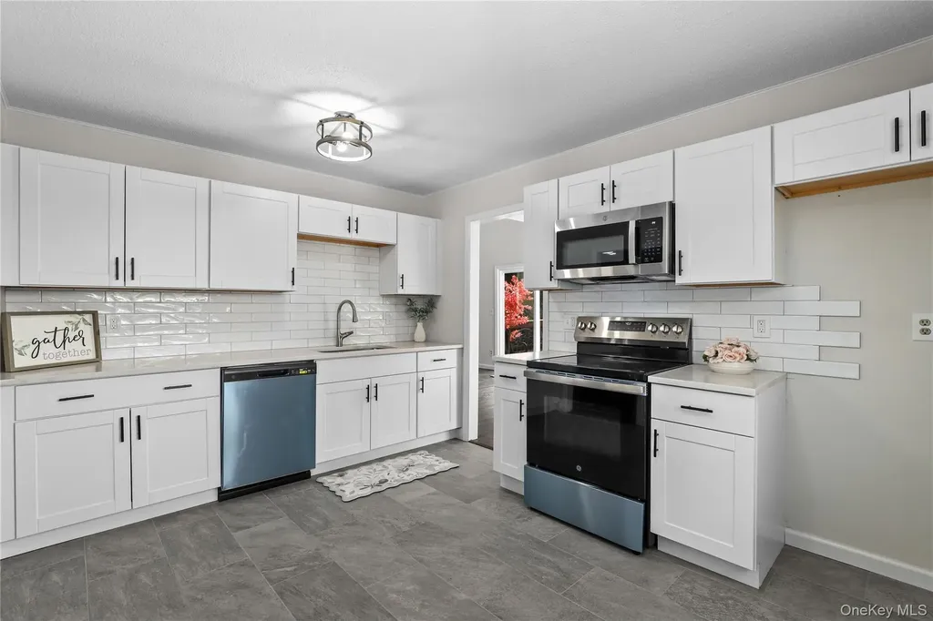 802 Orchard Hill Lane Brewster NY 10509