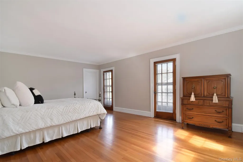 89 Park Drive Pelham NY 10803