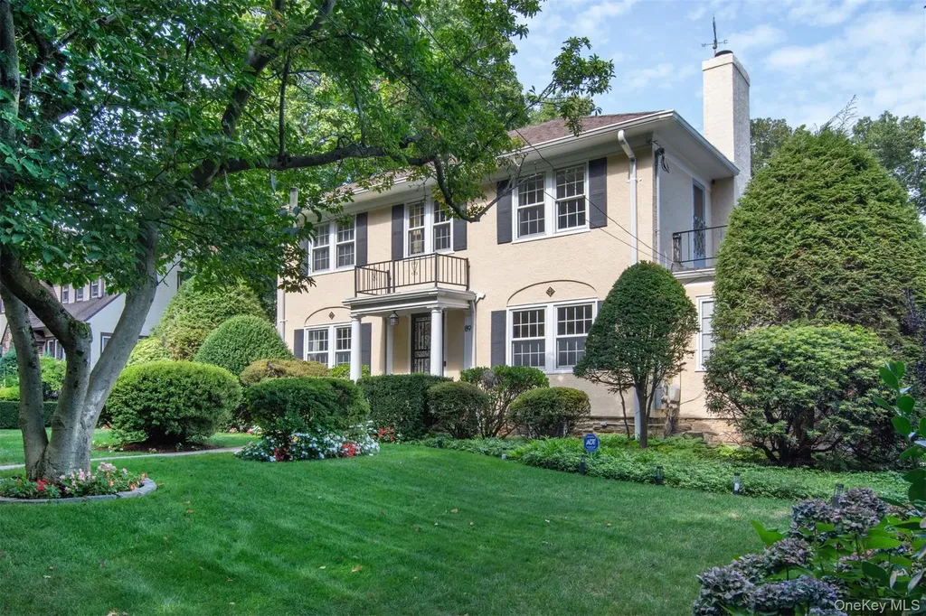 89 Park Drive Pelham NY 10803