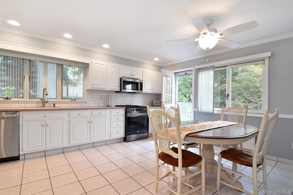 89 Park Drive Pelham NY 10803