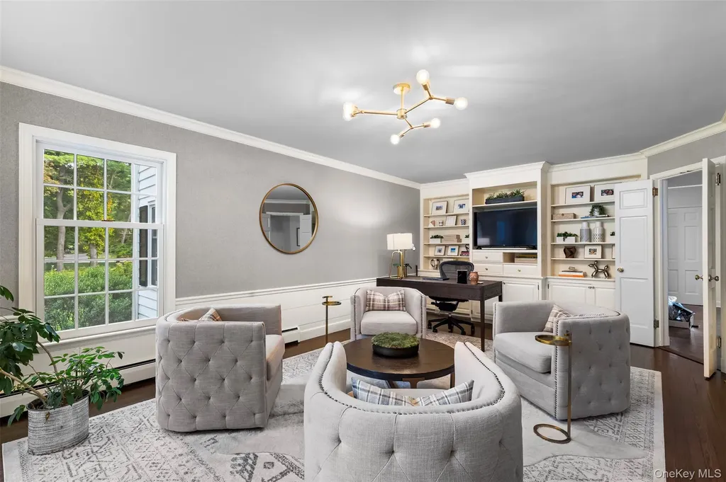 3 Round Hill Place Chappaqua NY 10514