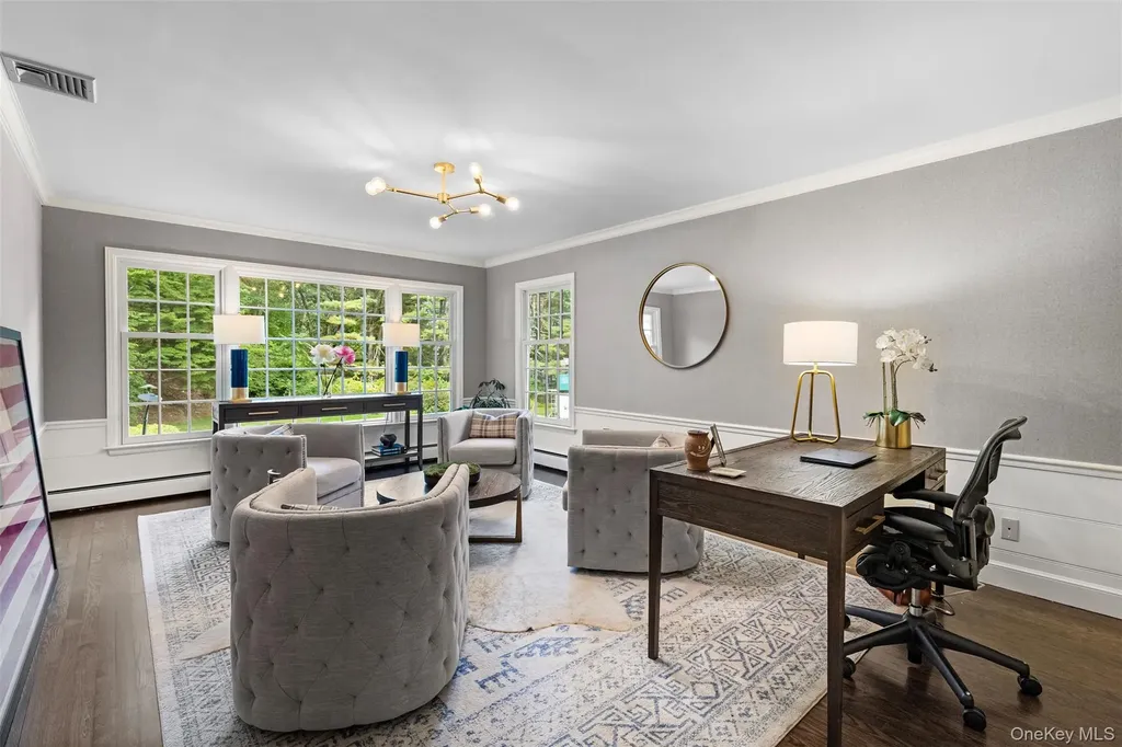 3 Round Hill Place Chappaqua NY 10514