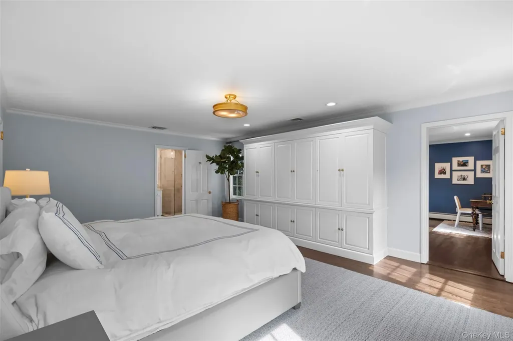 3 Round Hill Place Chappaqua NY 10514