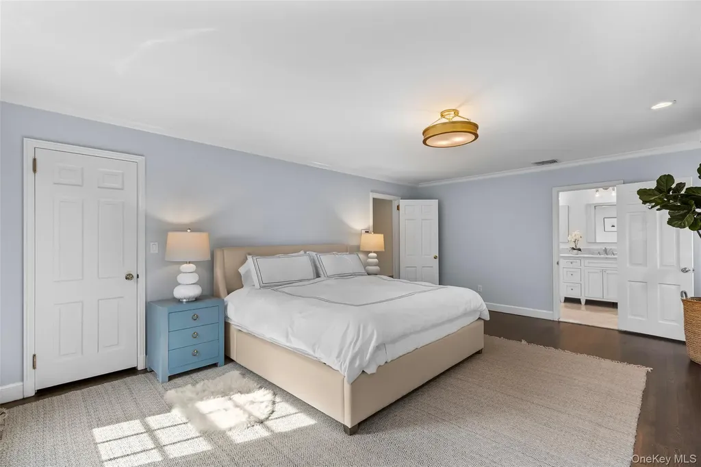 3 Round Hill Place Chappaqua NY 10514