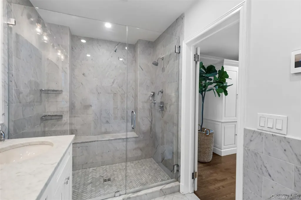 3 Round Hill Place Chappaqua NY 10514