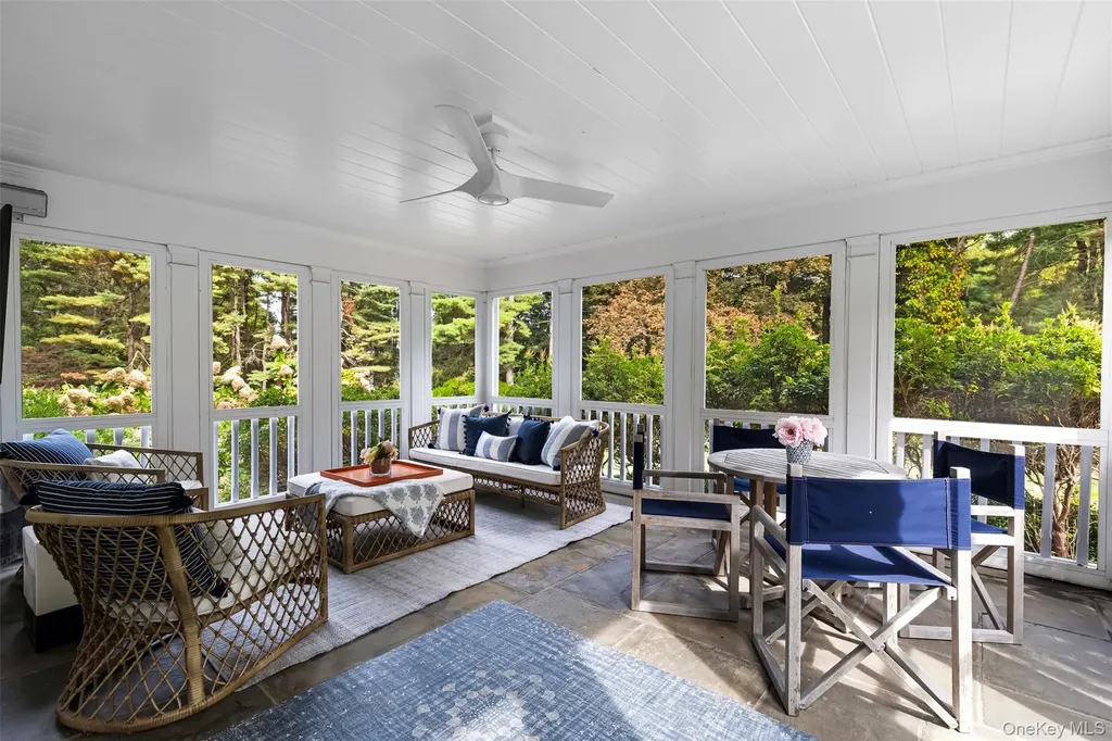 3 Round Hill Place Chappaqua NY 10514