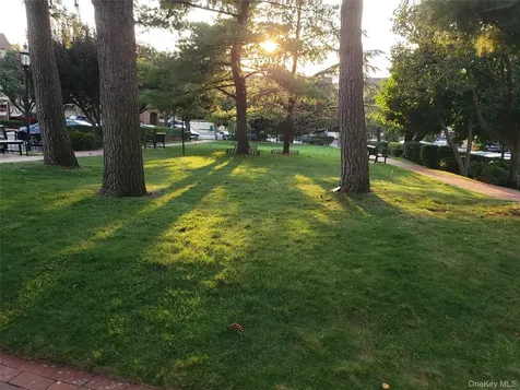 1230 Estate Lane Bayside NY 11360