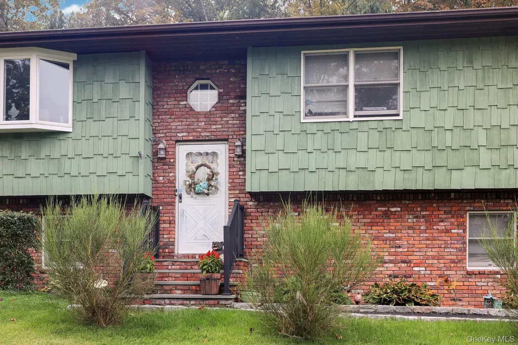 105 Old Road Brewster NY 10509