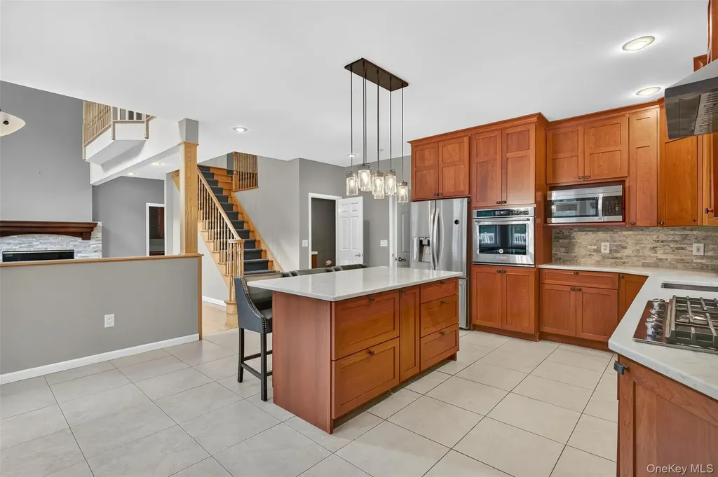 189 Reilly Road Lagrangeville NY 12540