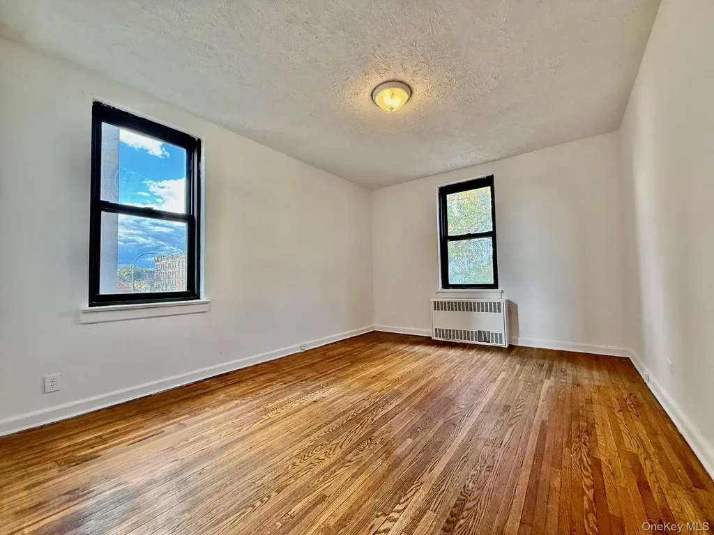112-24 Northern Boulevard Corona NY 11368