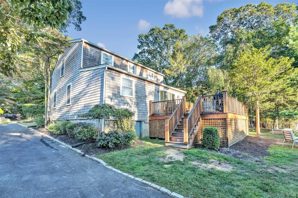 81 Beach Road Wading River NY 11792