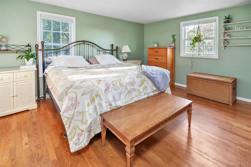 81 Beach Road Wading River NY 11792