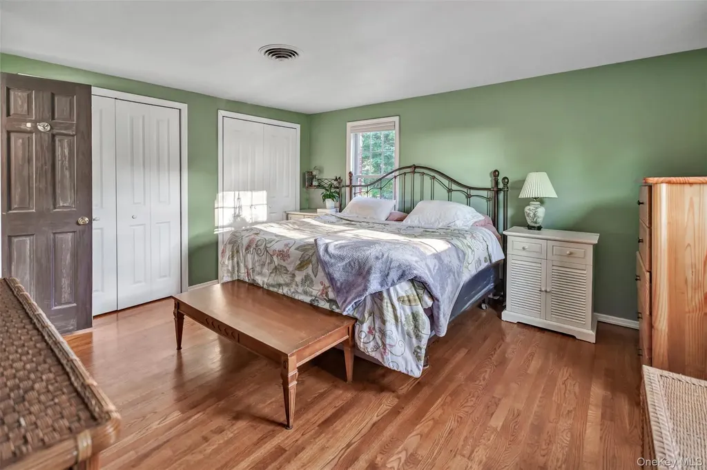 81 Beach Road Wading River NY 11792