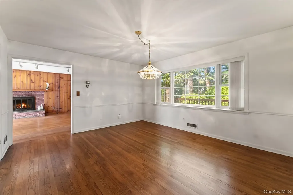 21 Springdale Road Scarsdale NY 10583
