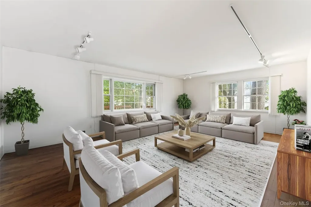 21 Springdale Road Scarsdale NY 10583