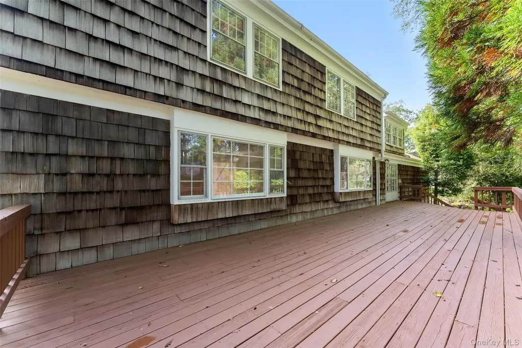 21 Springdale Road Scarsdale NY 10583