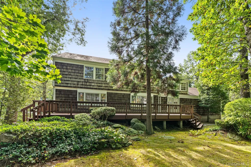21 Springdale Road Scarsdale NY 10583
