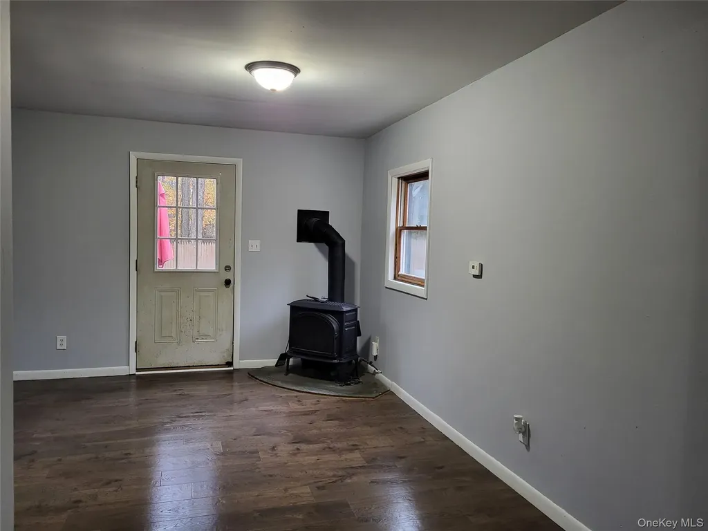 318 Maple Street Kerhonkson NY 12446