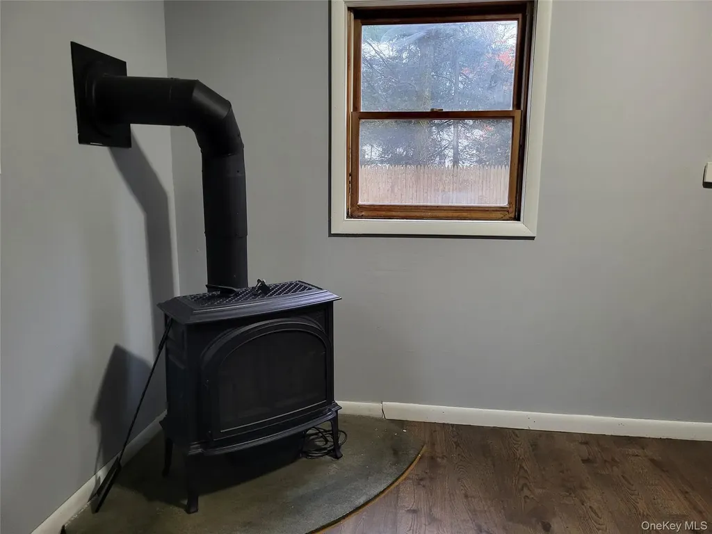 318 Maple Street Kerhonkson NY 12446