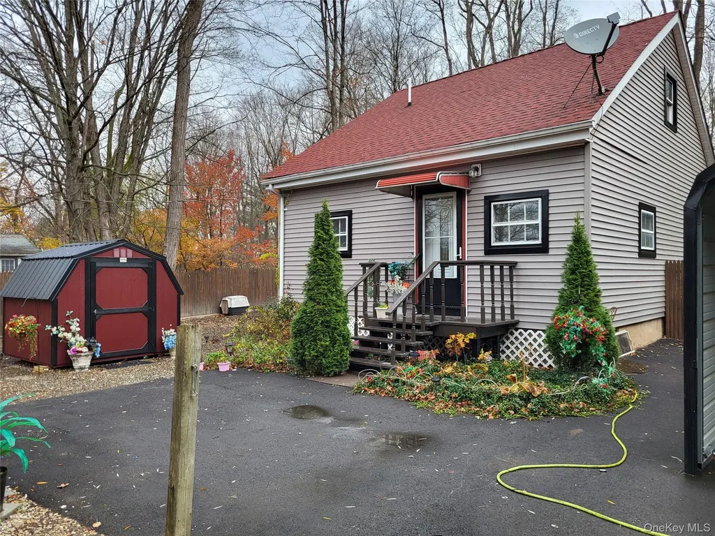 318 Maple Street Kerhonkson NY 12446