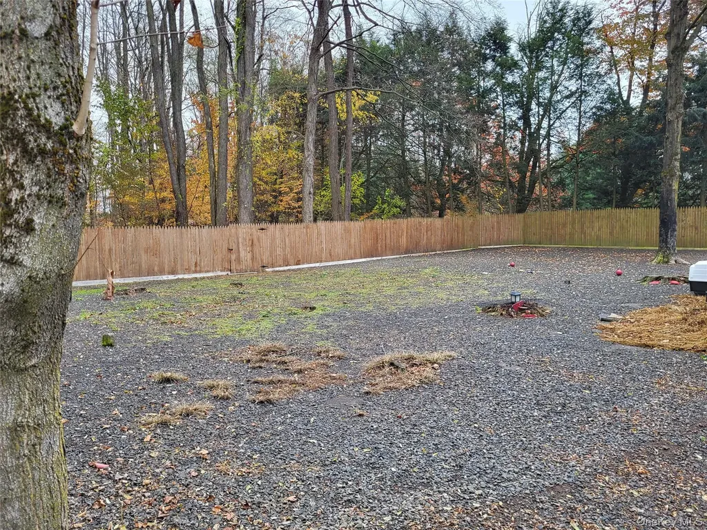 318 Maple Street Kerhonkson NY 12446