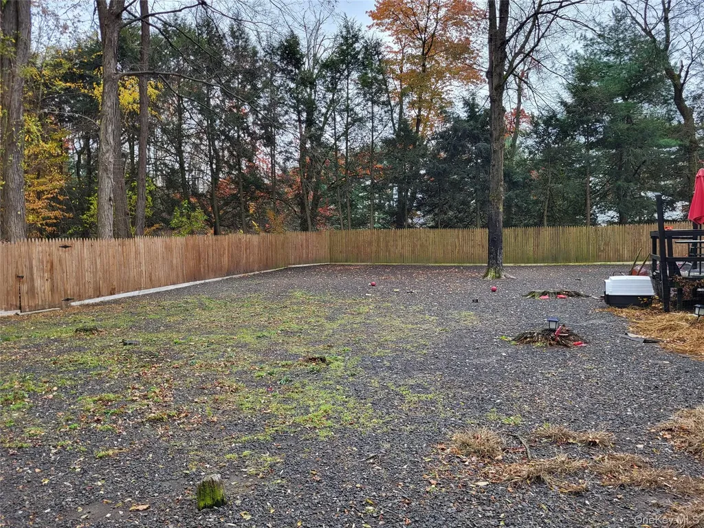 318 Maple Street Kerhonkson NY 12446