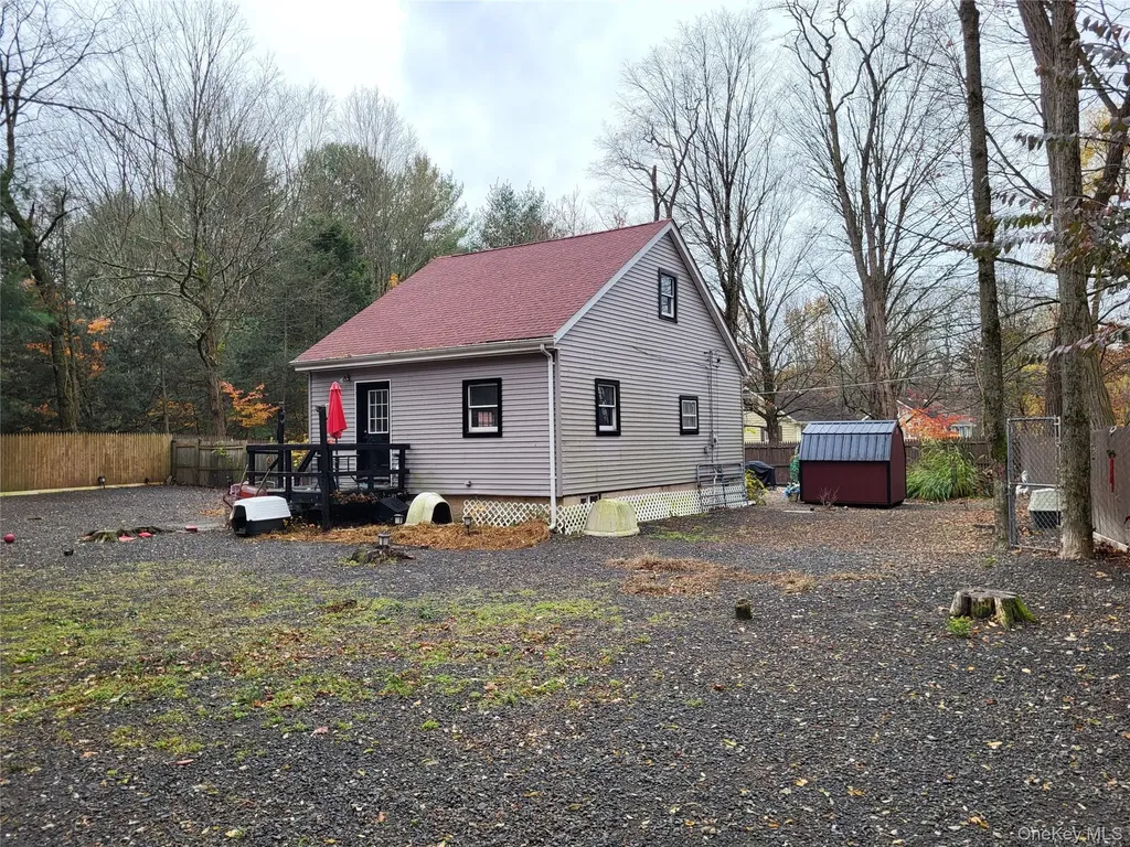 318 Maple Street Kerhonkson NY 12446