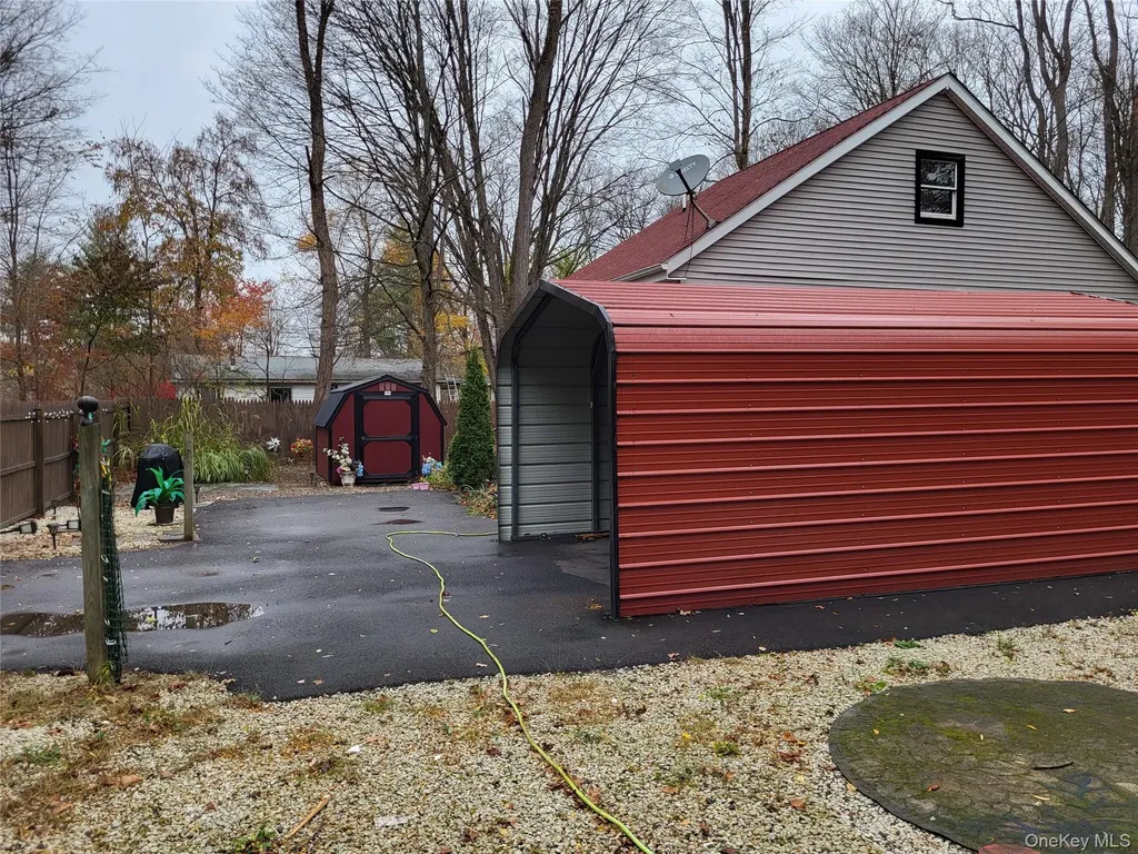 318 Maple Street Kerhonkson NY 12446
