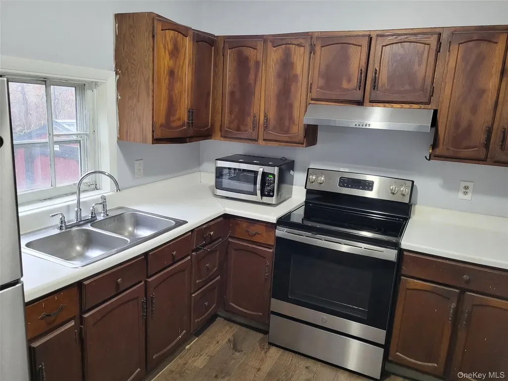 318 Maple Street Kerhonkson NY 12446