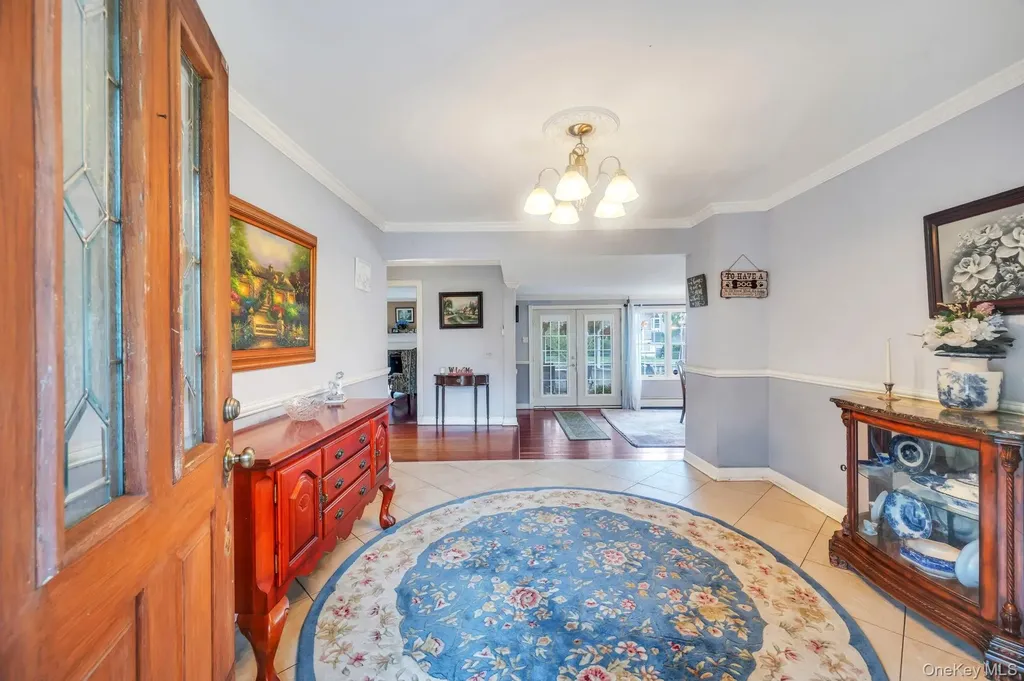 190 Connetquot Drive Oakdale NY 11769